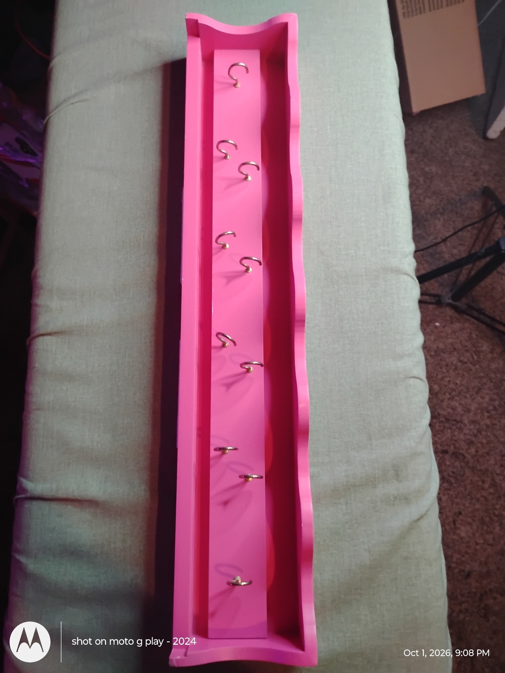 Source Unknown Bright Pink Wall-Mounted Jewelry Hook Organizer
